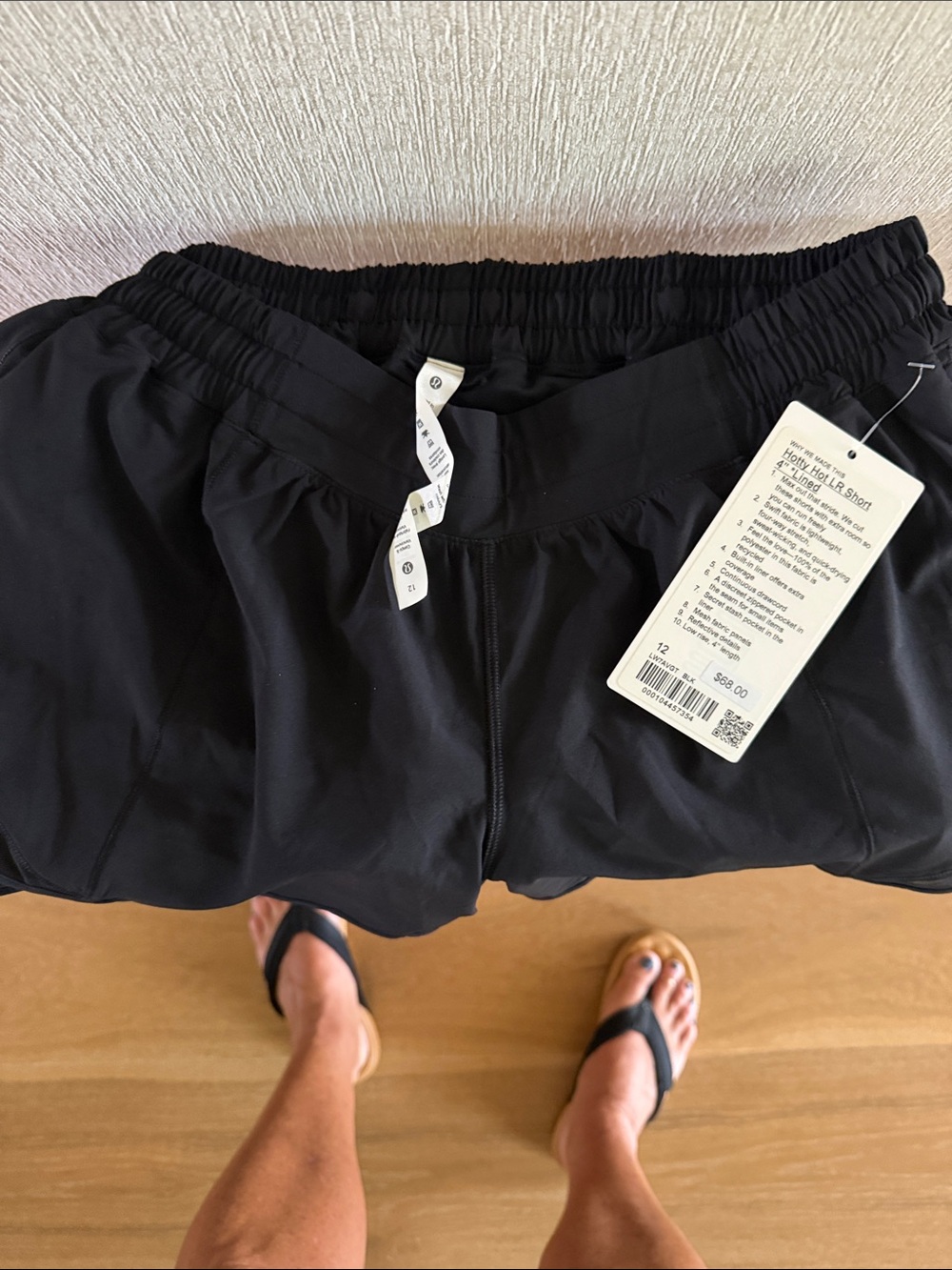 Women’s Lululemon Black Athletic Shorts with Elastic Waistband NWT